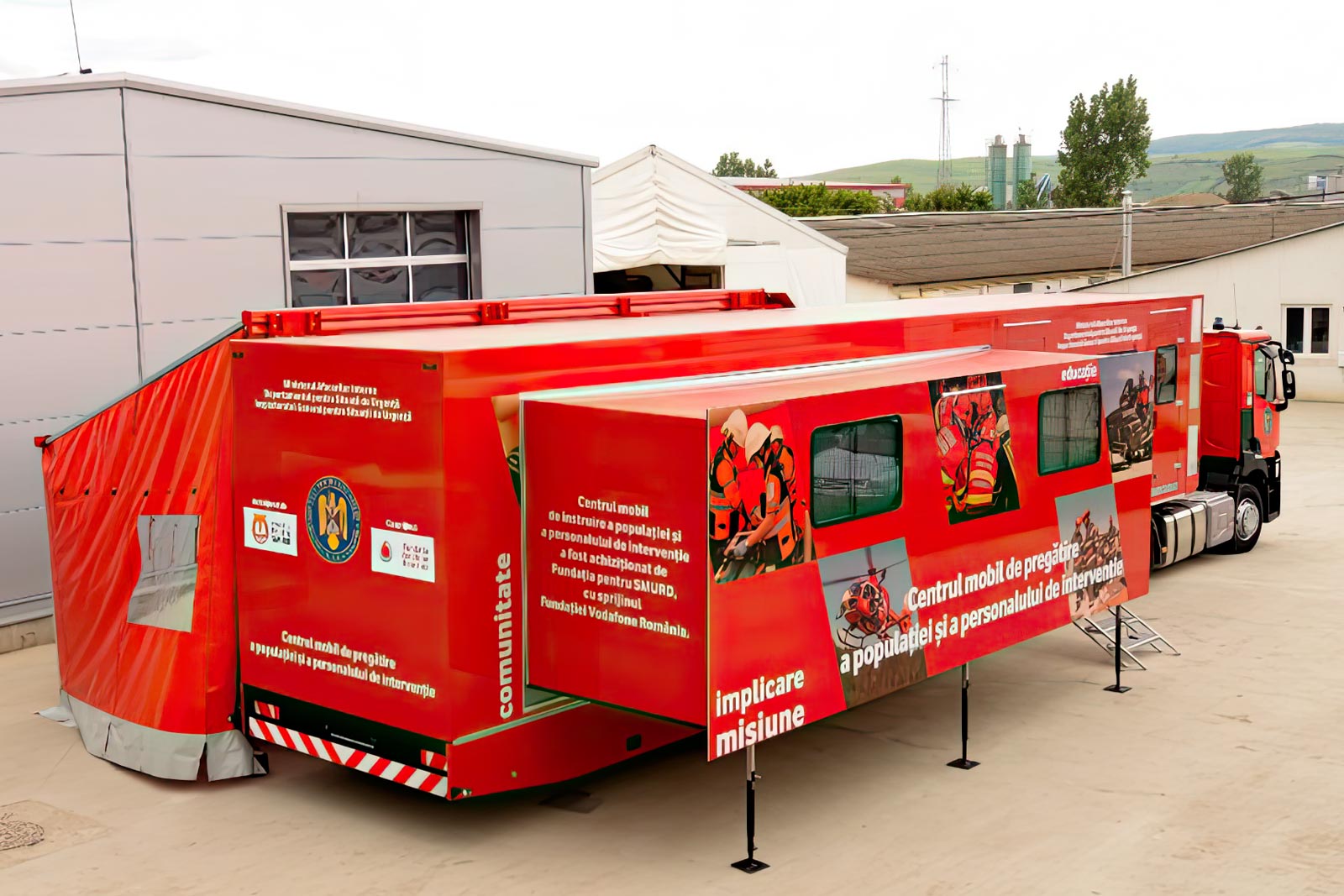 Mobile emergency training centre